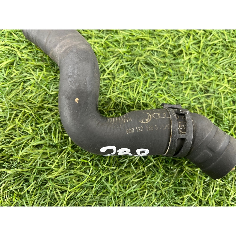Патрубок (система охлаждения) Volkswagen Passat B8 2016 2.0 tdi 5Q0122058G