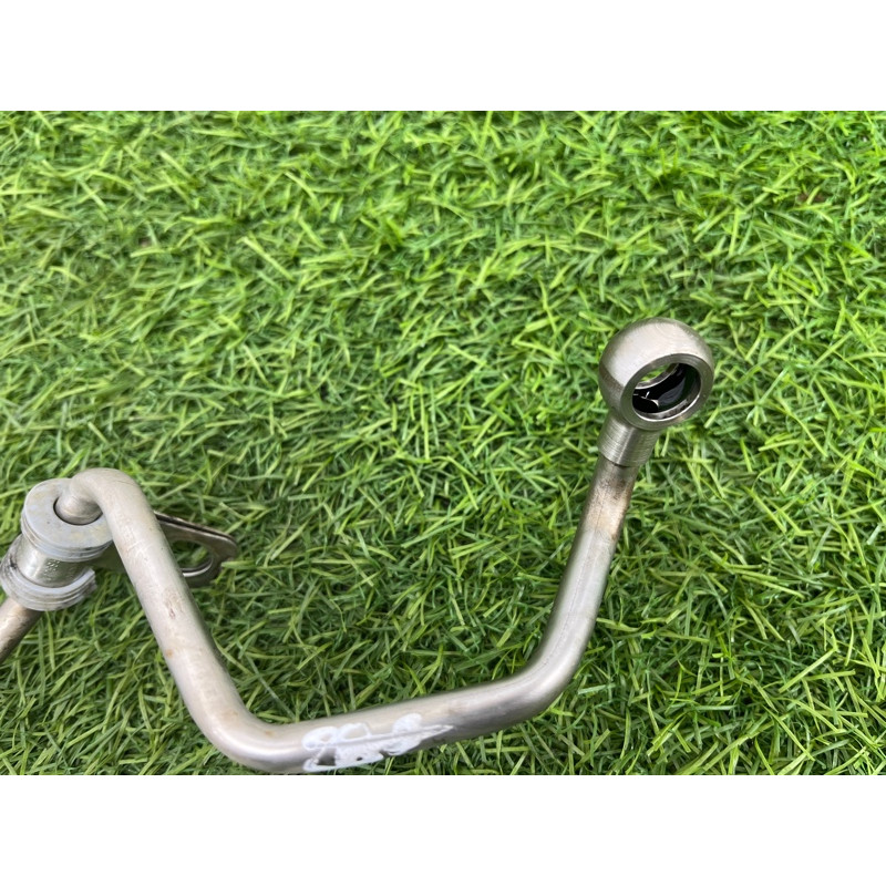 Трубка турбины (впускная система) Volkswagen Passat B8 2016 2.0 tdi 04l145771h