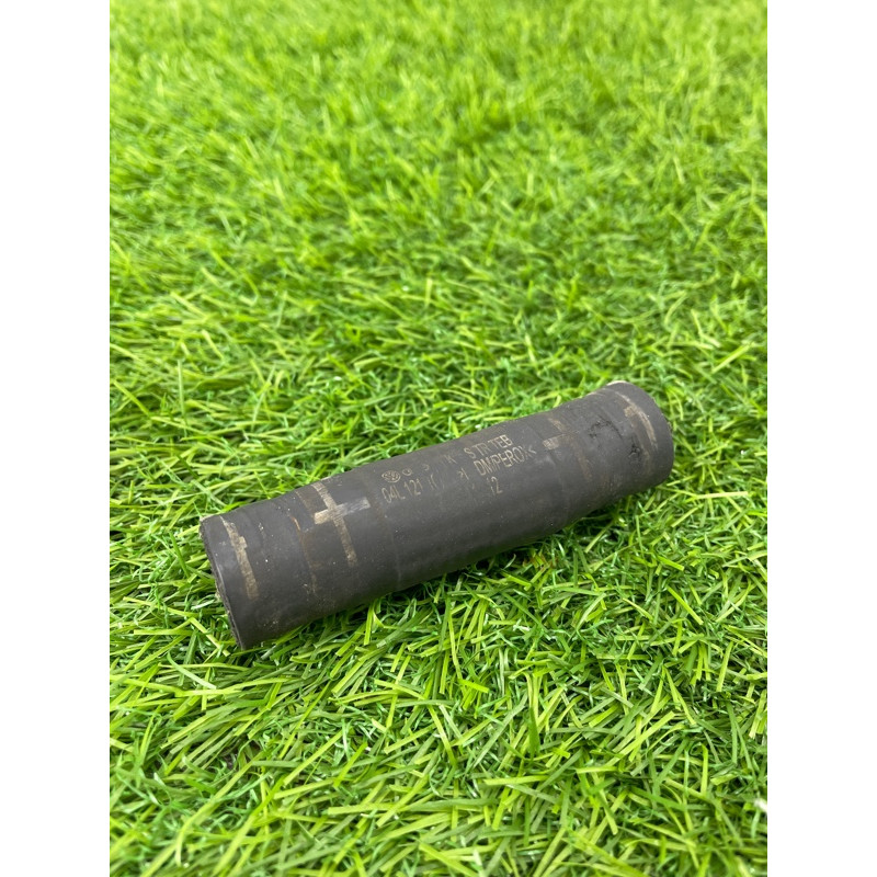 Патрубок (система охлаждения) Volkswagen Passat B8 2016 2.0 tdi 04L121101