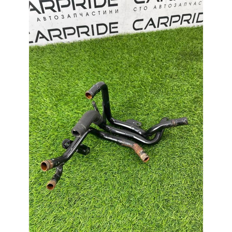 трубка (двигатель и элементы) Volkswagen Passat B8 2016 2.0 tdi 04L121064AC