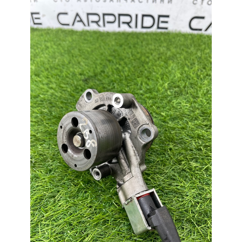 Помпа (система охлаждения) Volkswagen Passat B8 2016 2.0 tdi 04L121011P