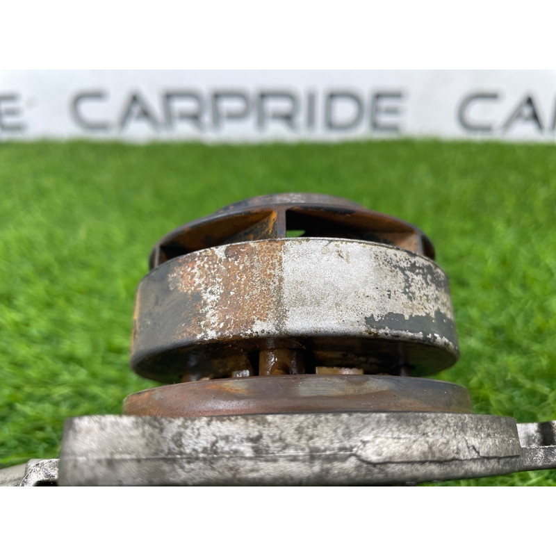 Помпа (система охлаждения) Volkswagen Passat B8 2016 2.0 tdi 04L121011P