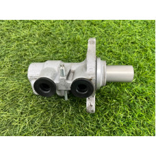 Главный тормозной цилиндр