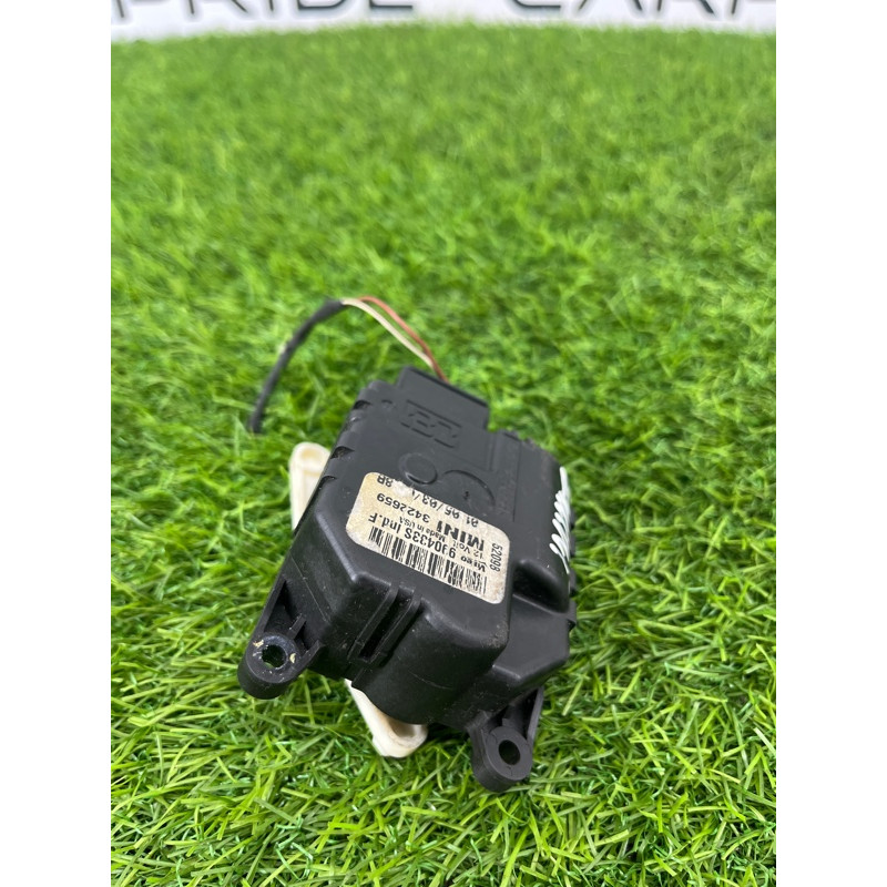 Привод заслонки отопителя (отопление и кондиционирование) Mini Cooper R56 R56 2006 64113422659