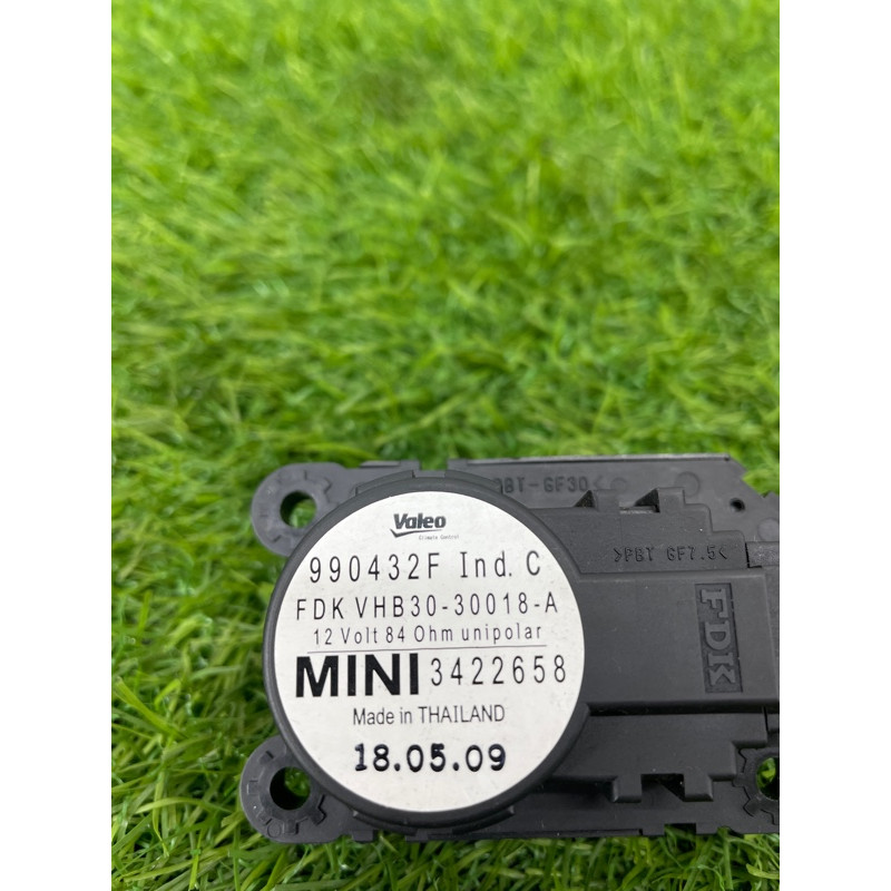 Привод заслонки отопителя (отопление и кондиционирование) Mini Cooper R56 R56 2006 64113422658