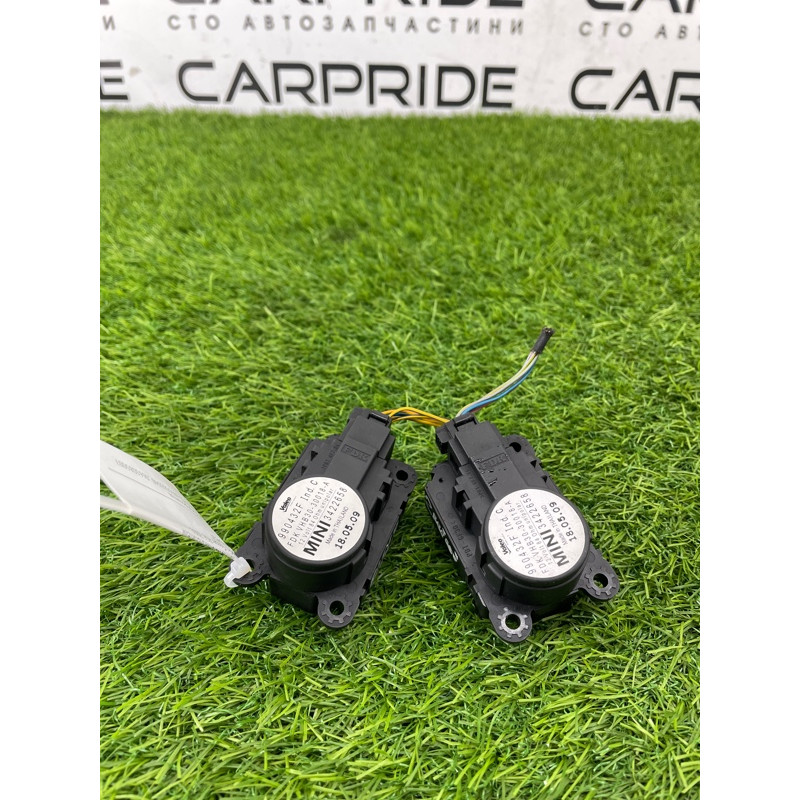 Привод заслонки отопителя (отопление и кондиционирование) Mini Cooper R56 R56 2006 64113422658