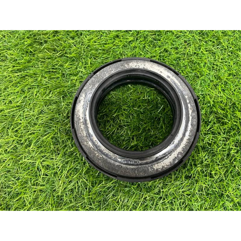 Опора пружины верхняя (подвеска) Volkswagen Passat B8 2016 2.0 tdi 5Q0412249E