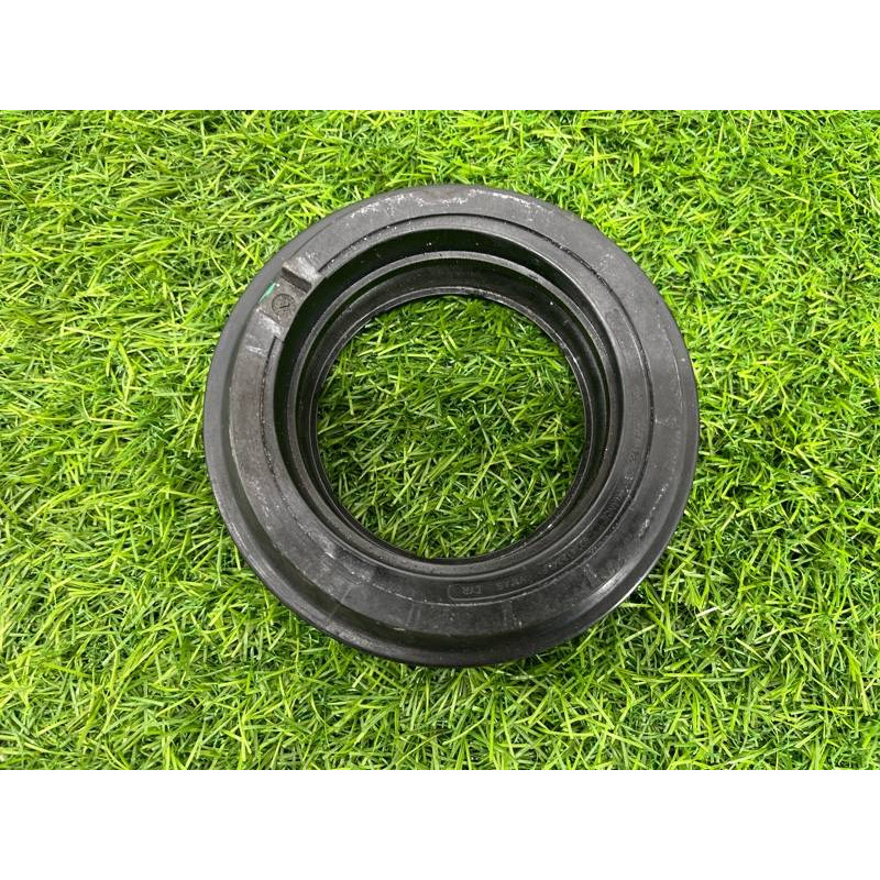 Опора пружины верхняя (подвеска) Volkswagen Passat B8 2016 2.0 tdi 5Q0412249E