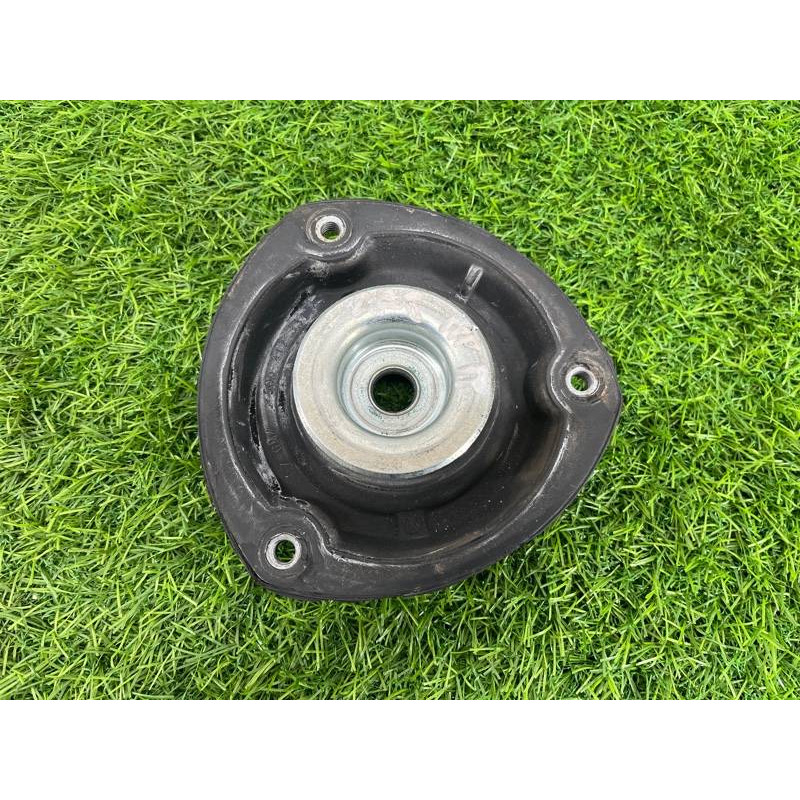 Опора стойки (подвеска) Volkswagen Passat B8 2016 2.0 tdi 5Q0412331C