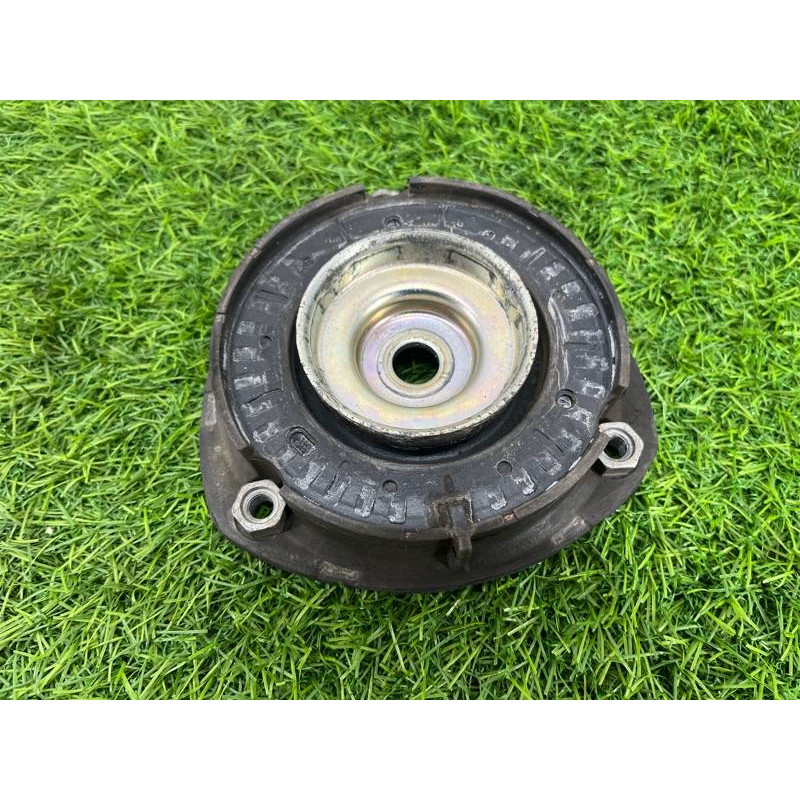 Опора стойки (подвеска) Volkswagen Passat B8 2016 2.0 tdi 5Q0412331C