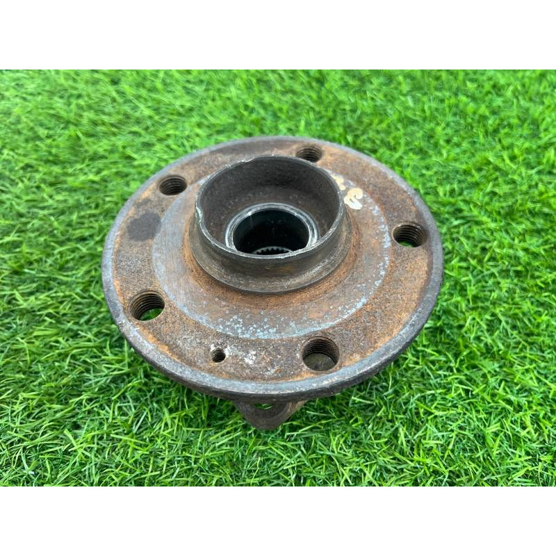 Ступица (подвеска) Volkswagen Passat B8 2016 2.0 tdi 5Q0407621D