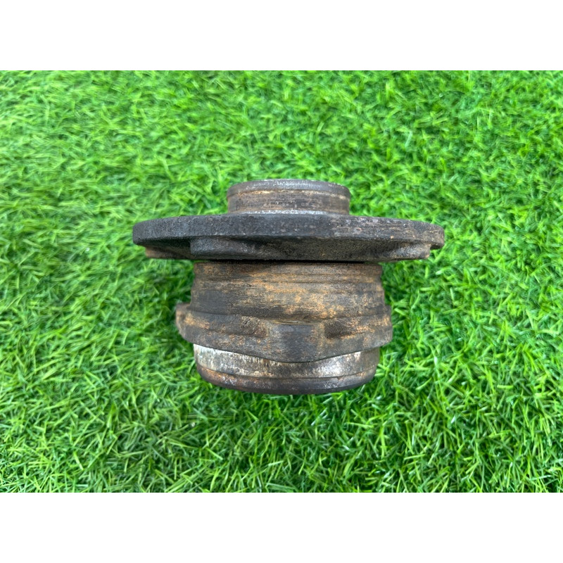 Ступица (подвеска) Volkswagen Passat B8 2016 2.0 tdi 5Q0407621D