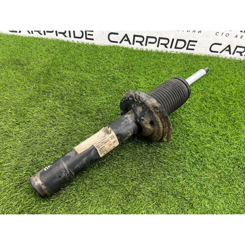 Амортизатор (подвеска) Volkswagen Passat B8 2016 2.0 tdi 3Q0413031BN