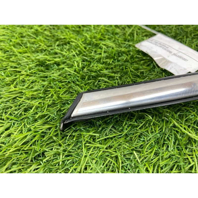 Молдинг стекла (кузов и элементы) Mini Cooper R56 R56 2006 51137149955