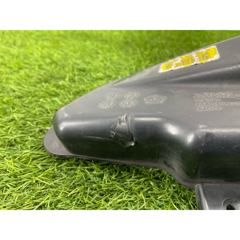 Заглушка бампера (кузов и элементы) Jeep Cherokee KL 2014 3.2 68205073ab