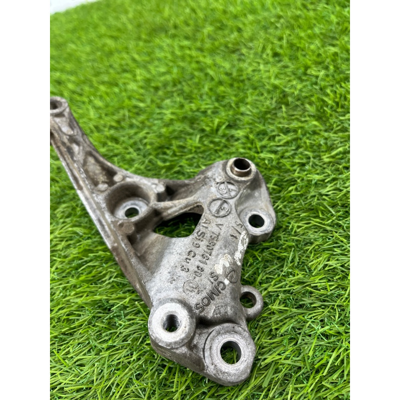 Кронштейн компрессора кондиционера (кронштейны двигателя) Mini Cooper R56 R56 2006 64557580781