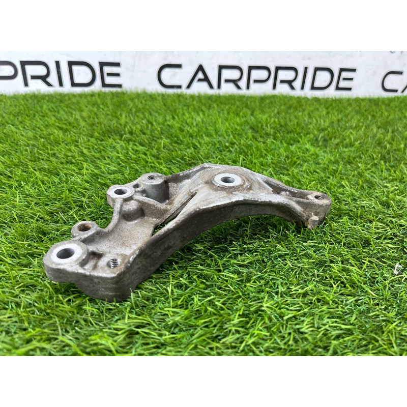 Кронштейн компрессора кондиционера (кронштейны двигателя) Mini Cooper R56 R56 2006 64557580781