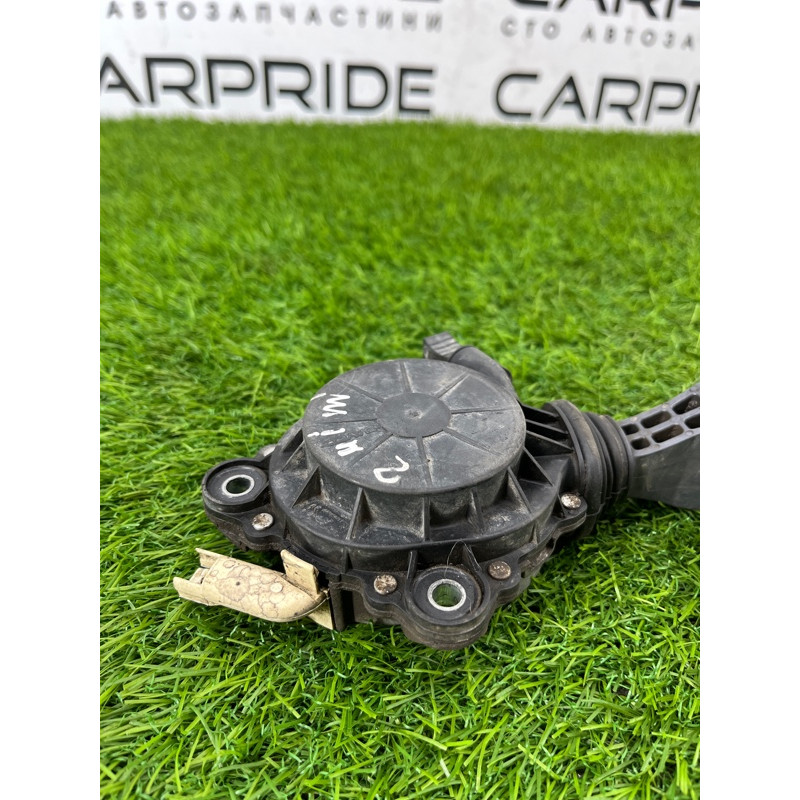 Натяжитель приводного ремня (двигатель и элементы) Mini Cooper R56 R56 2006 11287598832