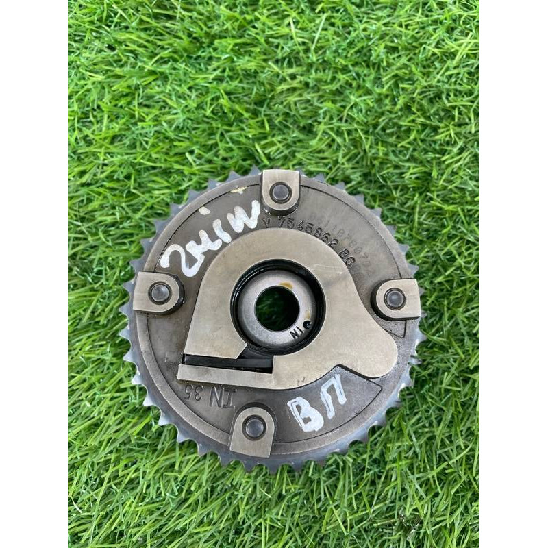 Регулятор фаз газораспределения (двигатель и элементы) Mini Cooper R56 R56 2006 11367545862