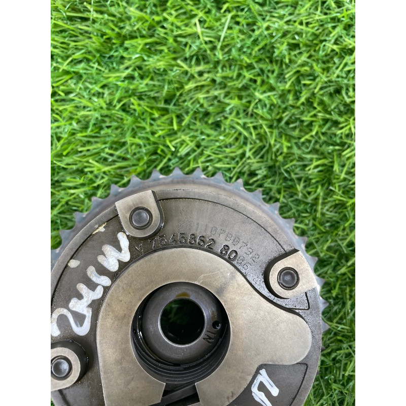 Регулятор фаз газораспределения (двигатель и элементы) Mini Cooper R56 R56 2006 11367545862