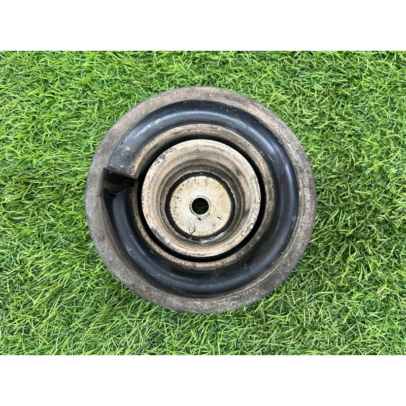 Опора пружины верхняя (подвеска) Volkswagen Amarok 2H 2012 2.0 2H0412331B