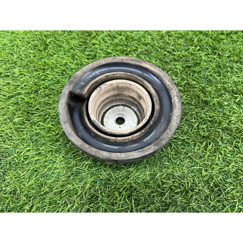 Опора пружины верхняя (подвеска) Volkswagen Amarok 2H 2012 2.0 2H0412331B