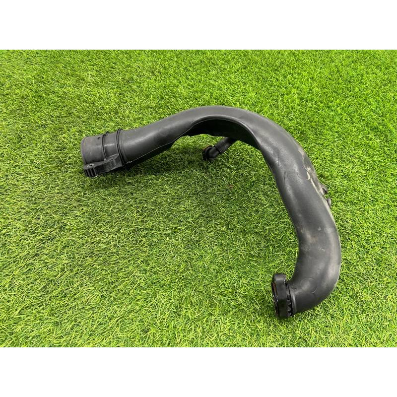 Патрубок интеркулера (двигатель и элементы) Renault Megane 3 2011 1,5 dCi (K9K837) 8200645723