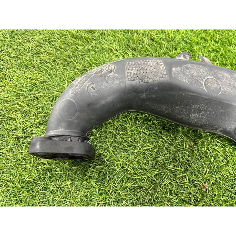 Патрубок интеркулера (двигатель и элементы) Renault Megane 3 2011 1,5 dCi (K9K837) 8200645723