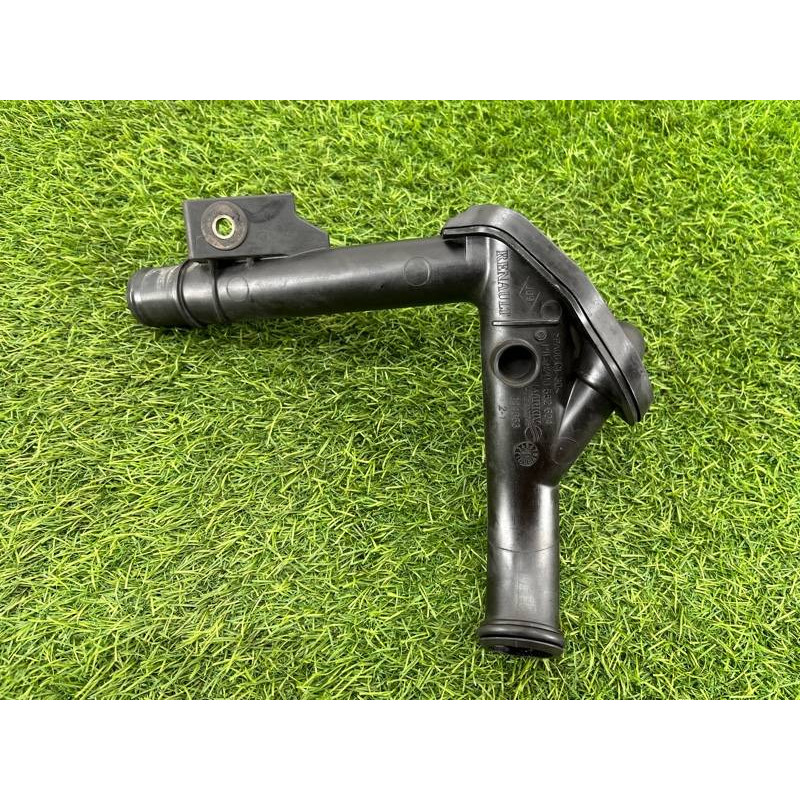 Трубка системы охлаждения (система охлаждения) Renault Megane 3 2011 1,5 dCi (K9K837) 210473766R