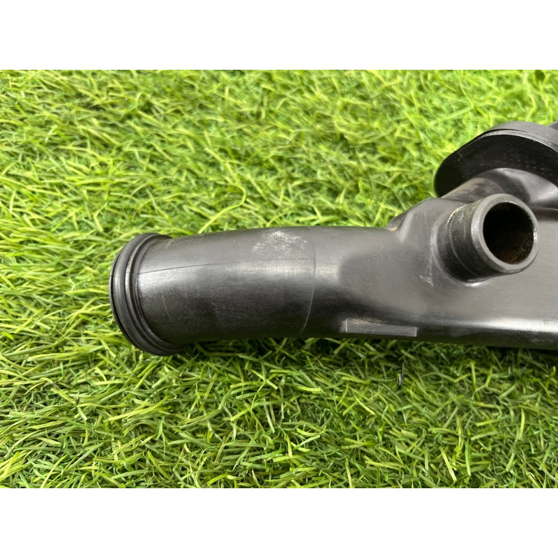 Трубка системы охлаждения (система охлаждения) Renault Megane 3 2011 1,5 dCi (K9K837) 210473766R