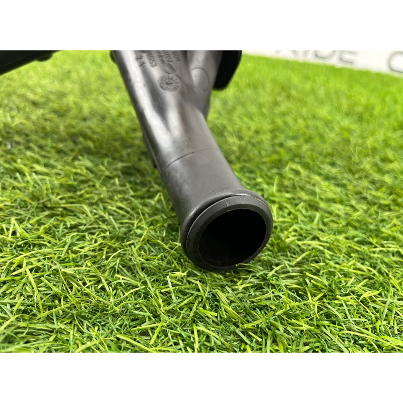 Трубка системы охлаждения (система охлаждения) Renault Megane 3 2011 1,5 dCi (K9K837) 210473766R