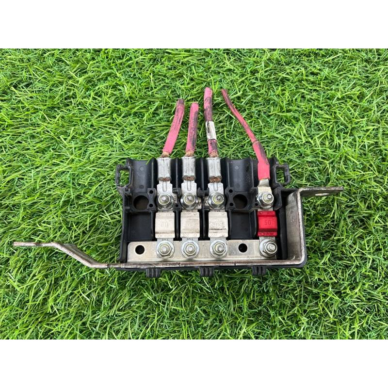 Блок предохранителей (электрика) Renault Megane 3 2011 1,5 dCi (K9K837) 243170003R