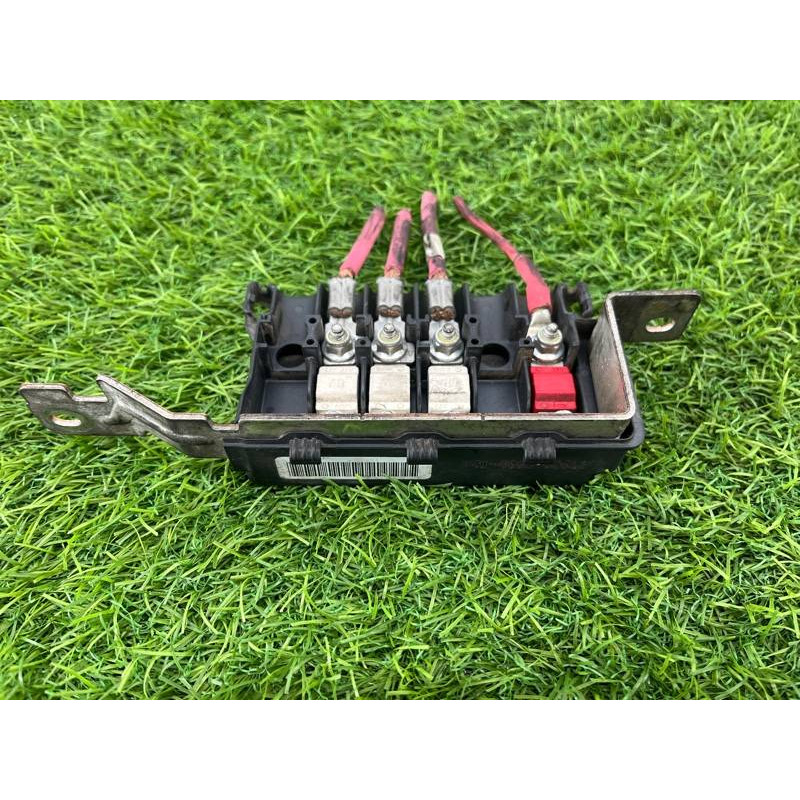 Блок предохранителей (электрика) Renault Megane 3 2011 1,5 dCi (K9K837) 243170003R