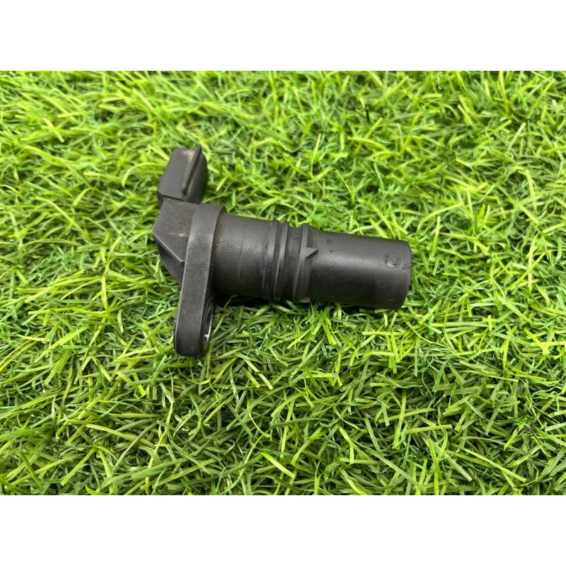 Датчик положения коленвала (электрика двигателя) Renault Megane 3 2011 1,5 dCi (K9K837) 237313810R