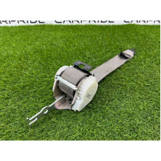 Ремень безопасности