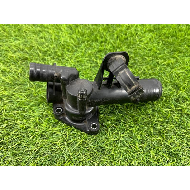 Корпус термостата (система охлаждения) Renault Megane 3 2011 1,5 dCi (K9K837) 110605536R