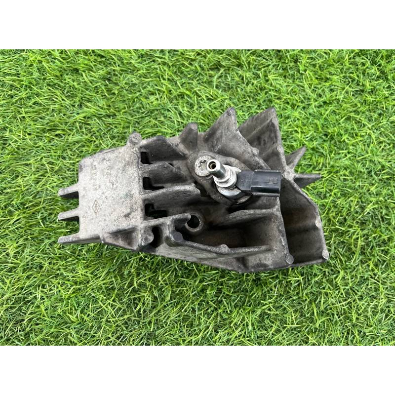 Кронштейн форсунки (топливная система) Renault Megane 3 2011 1,5 dCi (K9K837) 8200771226