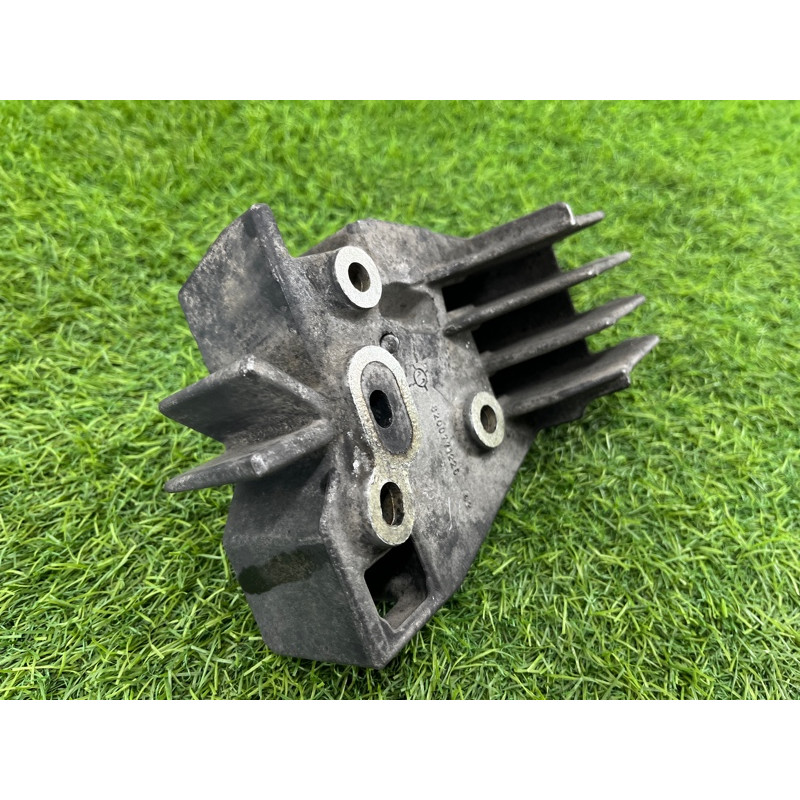 Кронштейн форсунки (топливная система) Renault Megane 3 2011 1,5 dCi (K9K837) 8200771226