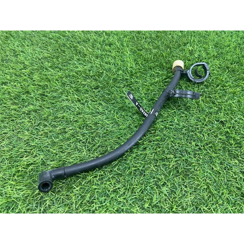 Трубка вентиляции (двигатель и элементы) Jeep Grand Cherokee WK2 2018 3.6 4627482AD