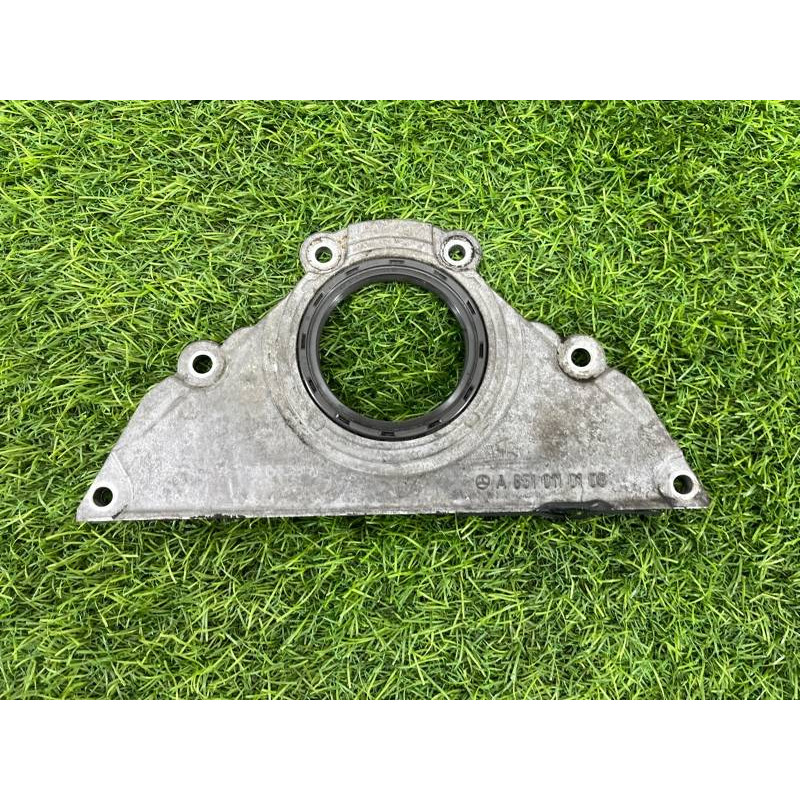 Передняя крышка мотора (двигатель и элементы) Mercedes-Benz E-class w212 2013 2.2 CDI a6510110108