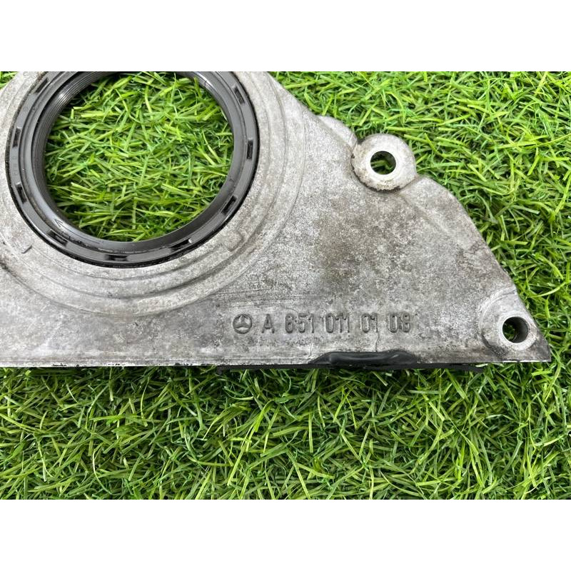 Передняя крышка мотора (двигатель и элементы) Mercedes-Benz E-class w212 2013 2.2 CDI a6510110108