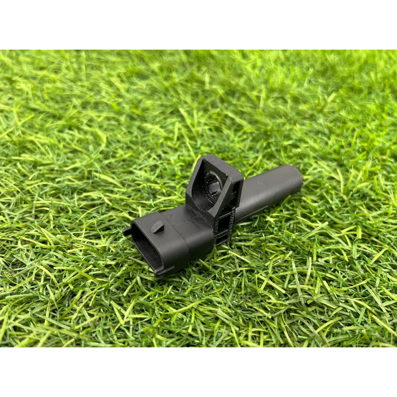 Датчик положения коленвала (электрика двигателя) Mercedes-Benz E-class w212 2013 2.2 CDI A2769050700