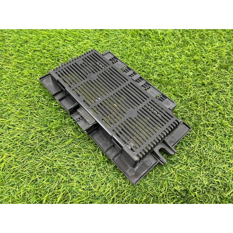 Блок управления светом (электрика / блок управления) BMW 3-series E90 2006 N46B20 61359128183