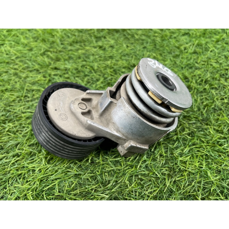 Ролик натяжной (двигатель и элементы) Renault Megane 3 2011 1,5 dCi (K9K837) 117501113R