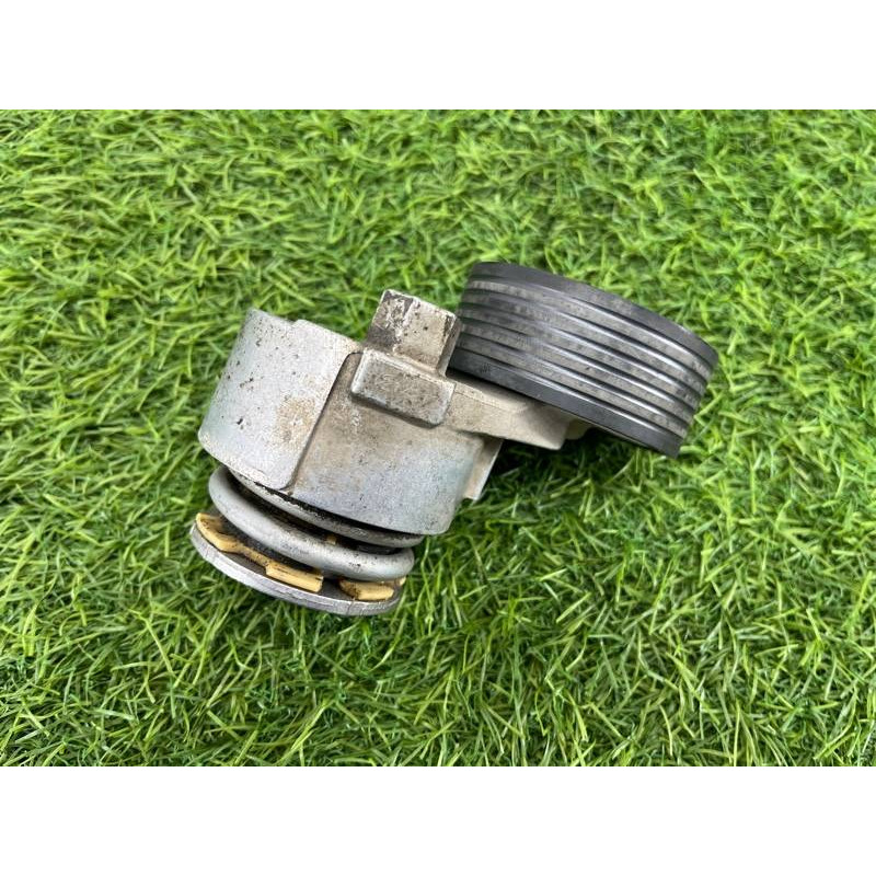 Ролик натяжной (двигатель и элементы) Renault Megane 3 2011 1,5 dCi (K9K837) 117501113R