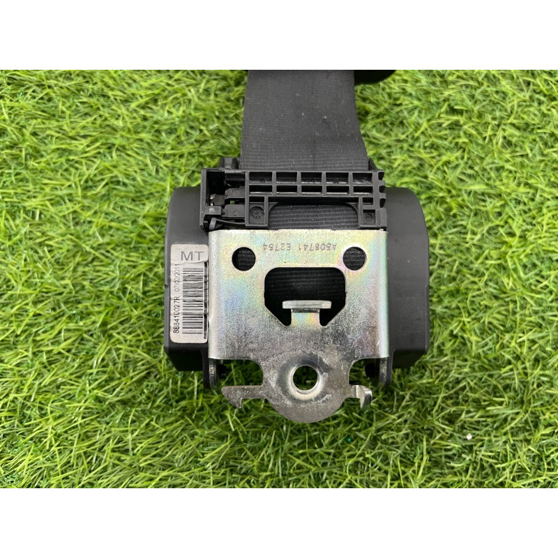 Ремень безопасности (airbag/безопасность) Renault Megane 3 2011 1,5 dCi (K9K837) 888415093R