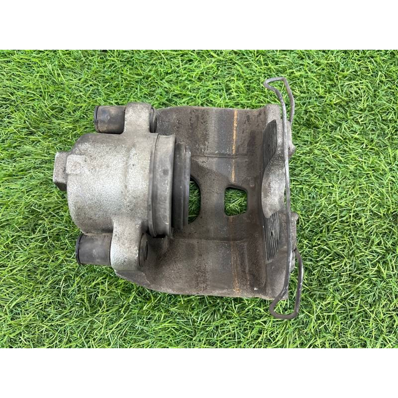 Суппорт тормозной (тормозная система) Volkswagen Passat B7 2014 1.8 5N0615124