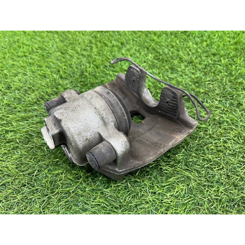 Суппорт тормозной (тормозная система) Volkswagen Passat B7 2014 1.8 5N0615124