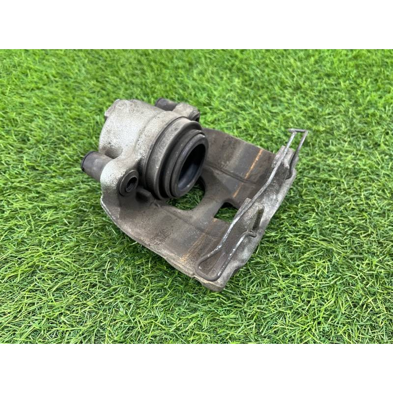 Суппорт тормозной (тормозная система) Volkswagen Passat B7 2014 1.8 5N0615124