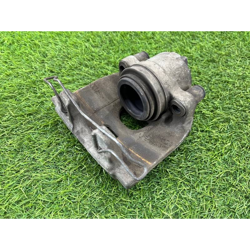 Суппорт тормозной (тормозная система) Volkswagen Passat B7 2014 1.8 5N0615124